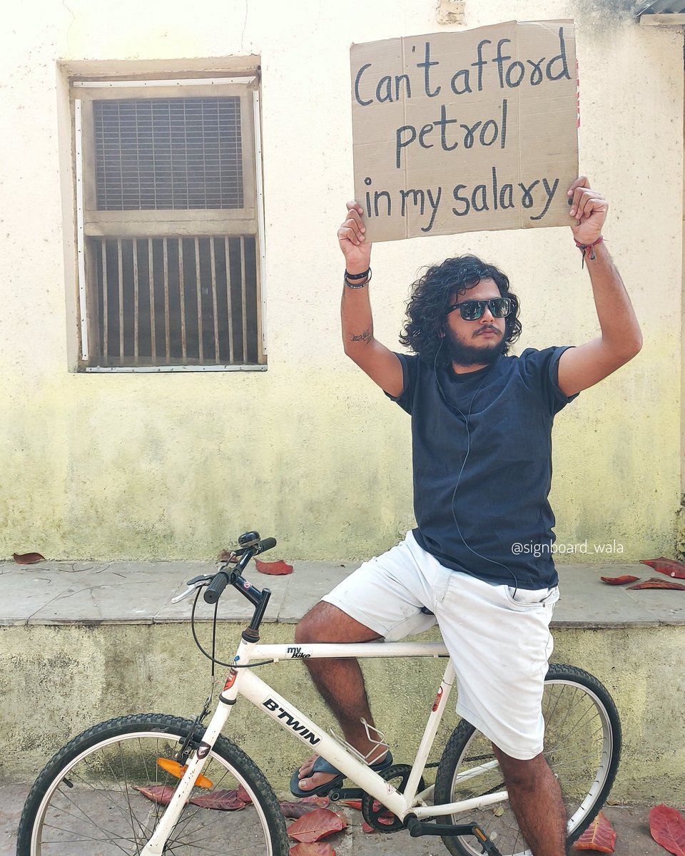 SignboardWala's tweet photo. cycle cycle mari sonani cycle!😭
#signboardwala 
#petrol https://t.co/vw5tar1Muu