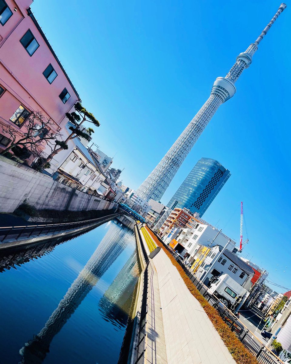 浅草 時代屋 逆さスカイツリー スカイツリー 東京スカイツリー Skytree Tokyoskytree 人力車 浅草 東京 T Co Bmgyiblo33