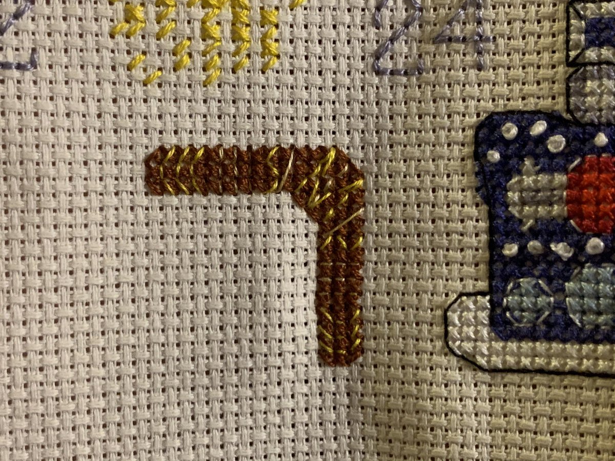altomumma's tweet image. Part 23 #crossstitch #epicproject