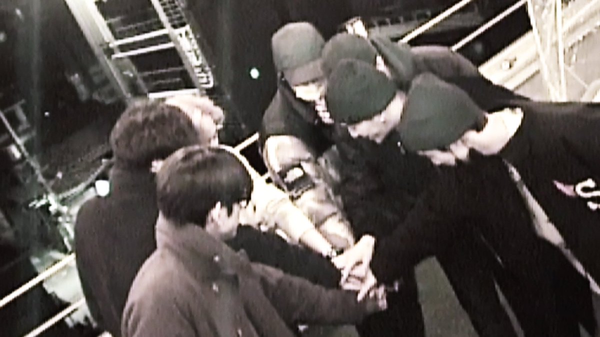 2jaeloops's tweet image. 💚💚💚💚💚💚💚 #EncoreWithGOT7