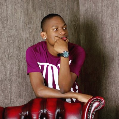 Shevyloops tweet media
