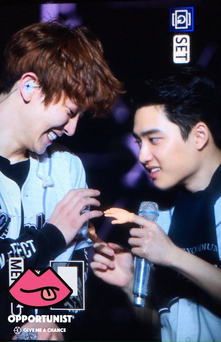  Good Years - ZAYN I guess its a habit of Chanyeol to give Kyungsoo things to make him happy. He makes me so soft. Kyungsoo really got lucky with the people around him. I wish nothing but the best for my boys.