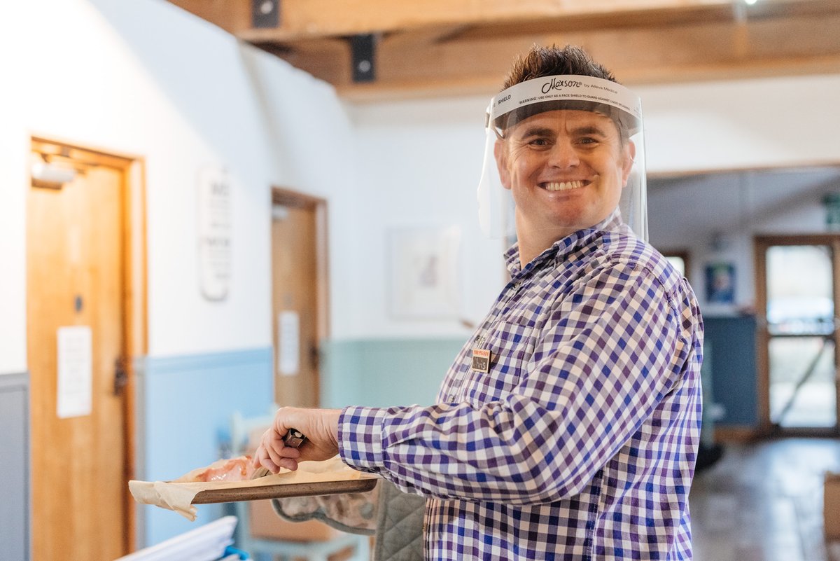 Our bacon baps are served with a smile 😅