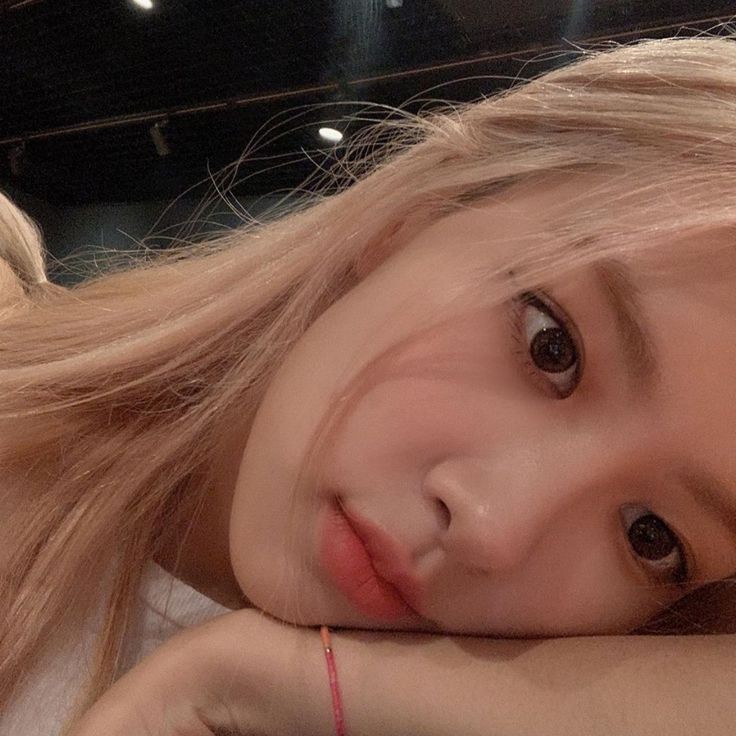 haii selamat pagi / siang / sore / malam warga erpeweee ...

Ayo mutualan sama ghe . .

mutualan ? rt or like saja kkak !
fambest ? dm ghe terbuka untuk kalian !

ayo bantu rt kkak !