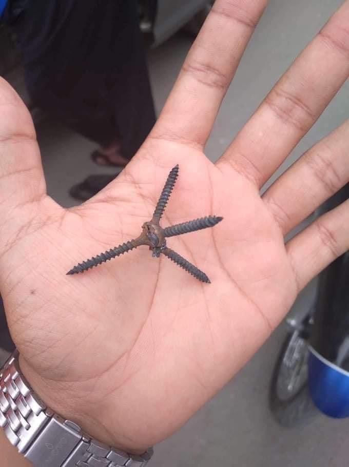 wintthiri's tweet photo. More than 10 civilians got injured in their eyes and arms as the police forces cracked down a peaceful protest near Yadanarbon Dockyard in Mandalay #Myanmar today. The protest was joined by the dockyard employees, CDM staff and the locals.

#WhatIsHappeningInMyanmar
#Feb20Coup https://t.co/tQc7rS6xUT
