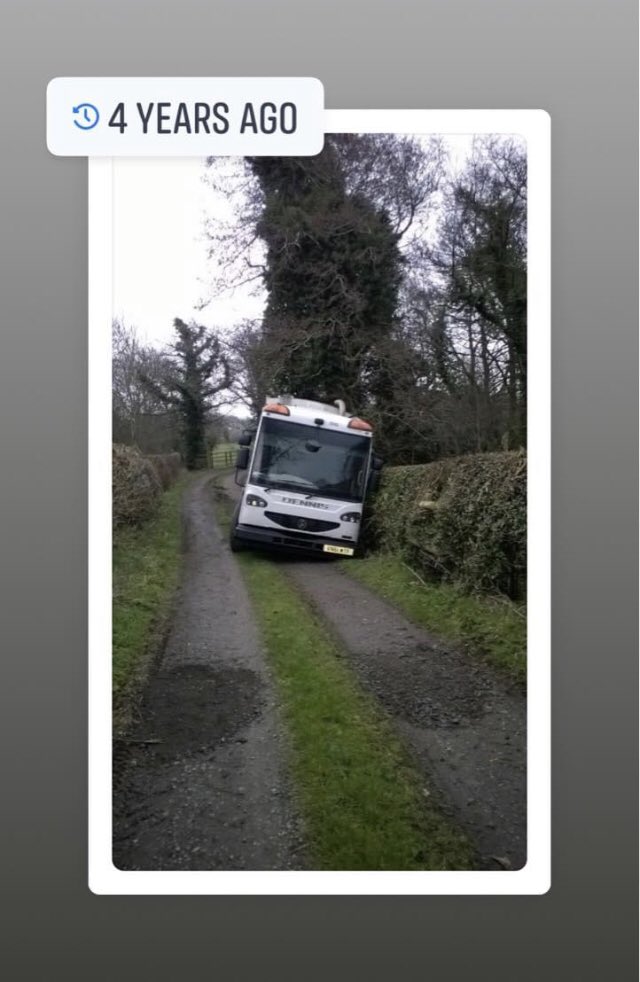 BroncoedUchaf's tweet photo. Oh look the day a @FlintshireCC wagon drove off the lane and they still haven’t paid for the damage #flintshirecc #flintshirecouncil https://t.co/d6PMnWFp8B