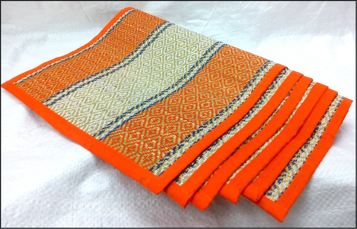 thehandmadeInd's tweet photo. #placemat #maddurkathimat #travelmat #picnicmat #hotelmat
**Handmade MaddurKathi PlaceMat can be used hostel/hotel **
for order call or whatsapp #8337005267
#cafeteriamat #hostelmat #organic #naturalfibre #manufacturer #Exporter #buyfromIndia #madeinIndia #homefurnishing https://t.co/hvjPRFNpUt