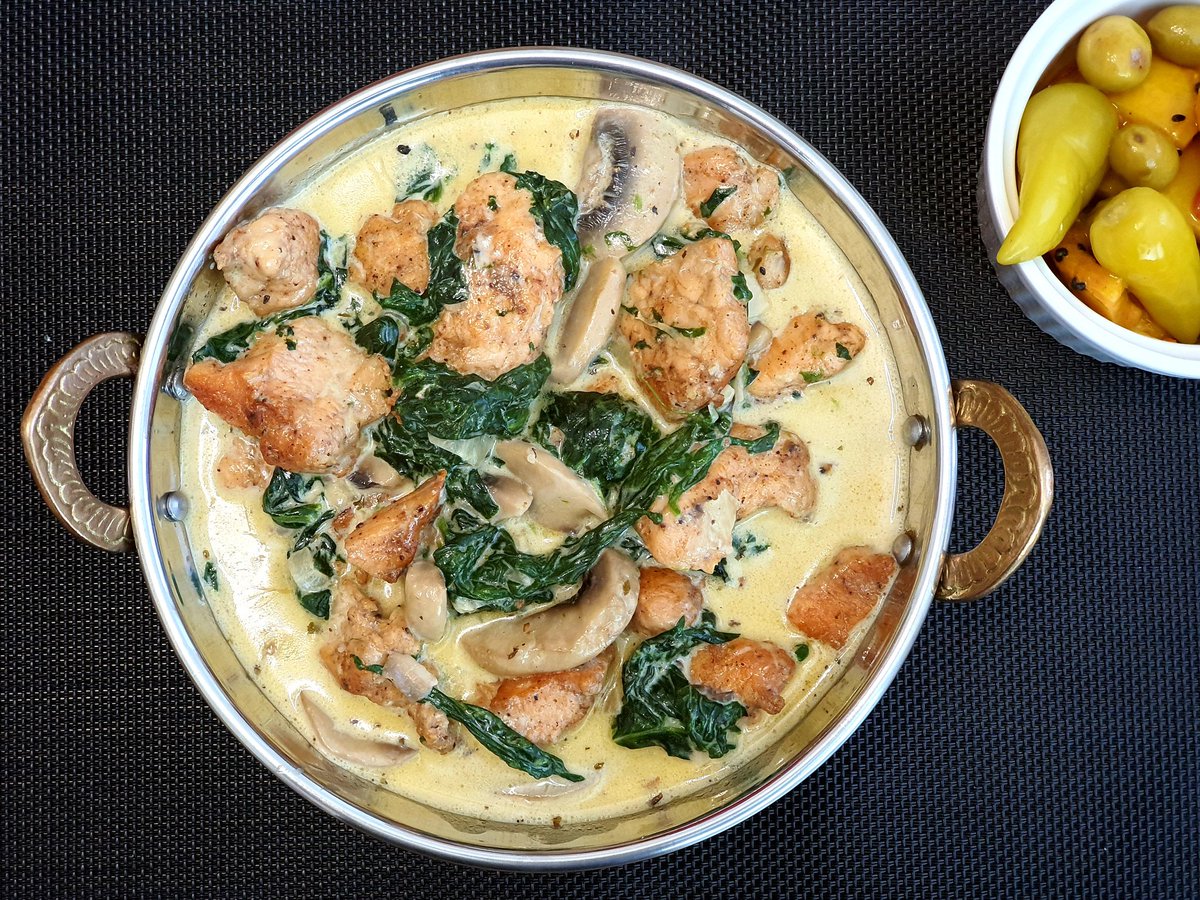 Cook4We's tweet photo. Stay tuned for our perfect #recipe
#Chicken #Breast with #Spanich!
#Yummy and #Creamy !
#RecipeOfTheDay
#homecooking
#recipe
#Cooking during #COVID
Subscribe to #YouTube #Channel:
https://t.co/rmHE4xYpvG https://t.co/8nUKHc5Xa8