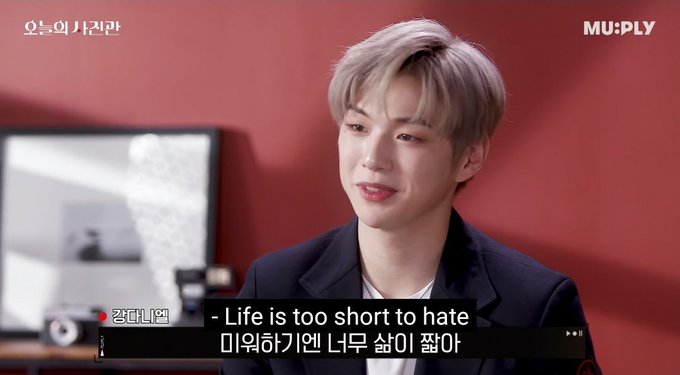 EuqsA-iUcAIcYWy?format=jpg&name=small