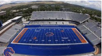 2_jordannn's tweet photo. After a great zoom with @2mattmiller and the rest of the amazing coaching staff I am blessed to receive an offer from Boise State University! @CoachMacWTD @CoachSpradWTD @drobalwayzopen https://t.co/wXaQQpccYy