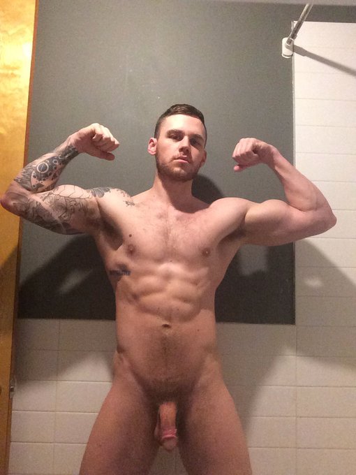 twink to twunk 💪👀 https://t.co/zazKSBorxw