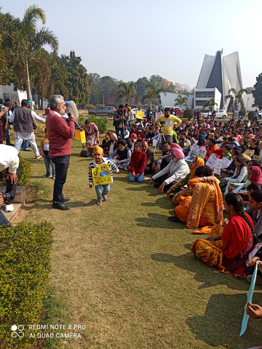 RAJWINDER41's tweet photo. #SavePunjabiUniversity 
#SavePunjabi https://t.co/PeEX1W4xIz
