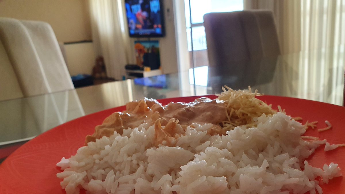 Gaules's tweet photo. E vamos pro 3* mapa
#AlmoçoComProfessor https://t.co/I0CRFe3MJA