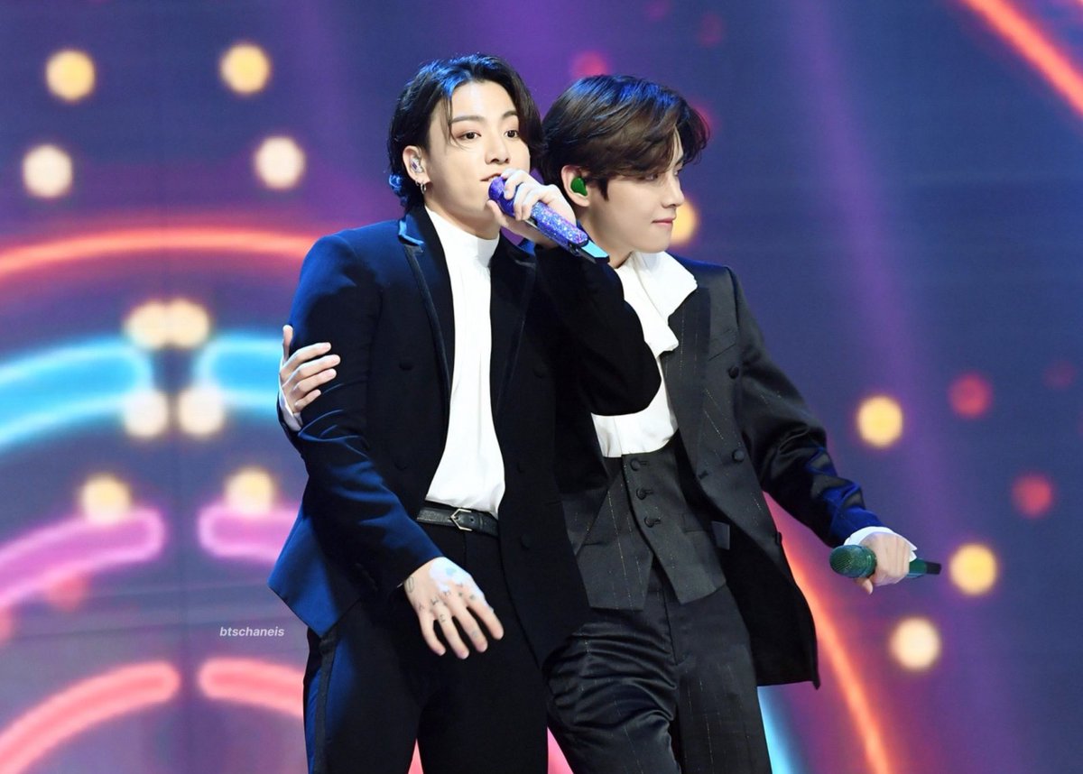 btschaneIs's tweet photo. 2020 TFMA | Special Edition 
(Jungkook &amp; Taehyung)
#방탄소년단 #BTS @BTS_twt https://t.co/5coeUi9ZC9