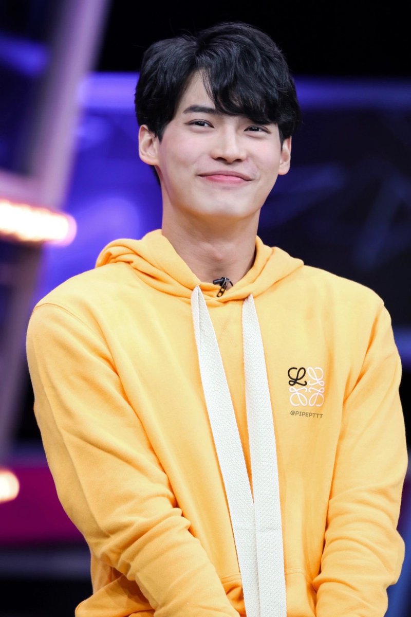 web0508's tweet image. Happy Birthday my young brother ❤️❤️❤️❤️
#HappyWinBunnyDay 
#winmetawinDay 
#winmetawin 

I love you so much!!! 🐰🐰