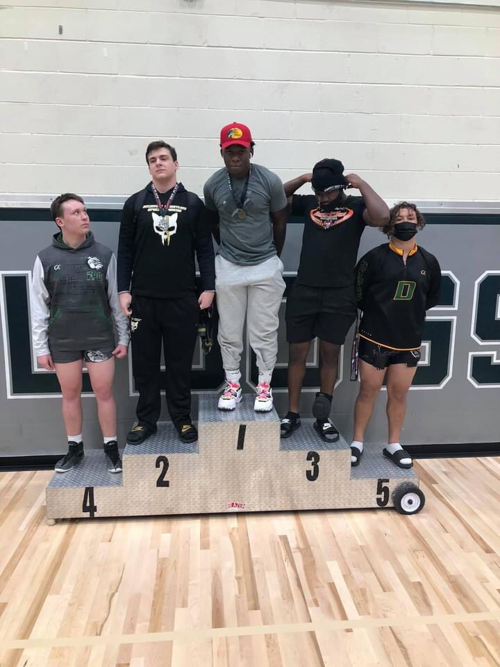 uhswrestle's tweet photo. https://t.co/wm69PwUJtm