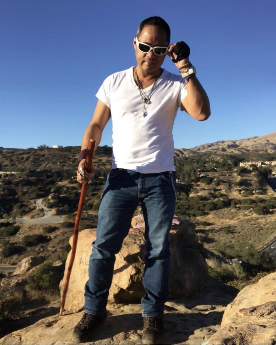TyroneTann's tweet photo. #Mood. :)  Have a #KickA** Saturday Y’all!  #DontLetAnything #StopU from  #UrGoals!  #OneLife! #OneYou!!! ;) https://t.co/gPdggxu2cp
