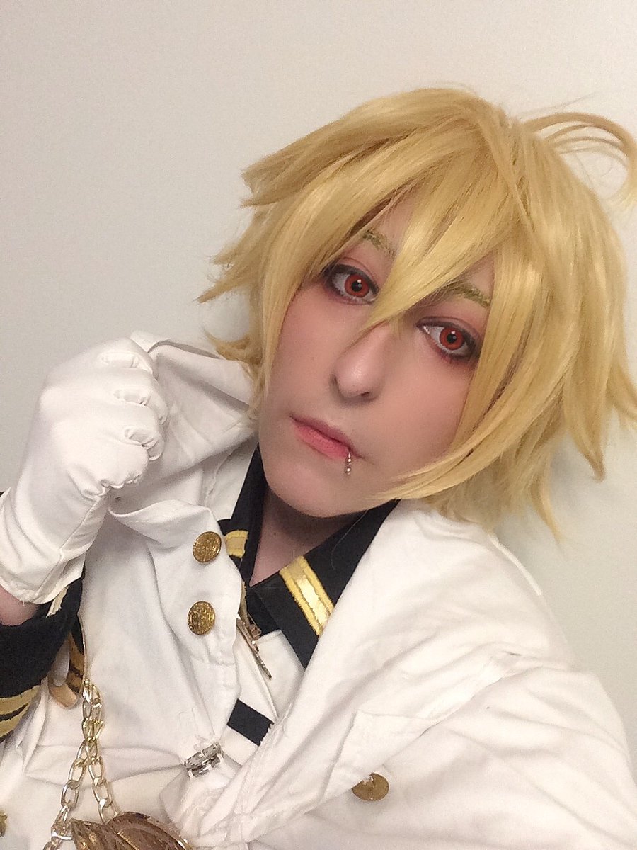 SandyCosplay's tweet image. Mikaela Hyakuya vampire cosplay for see more photos visit my instagram: instagram.com/sandycosplay/
#seraphoftheend #OwariNoSeraph #Vampire #mikahyakuya #cosplay #cosplayer