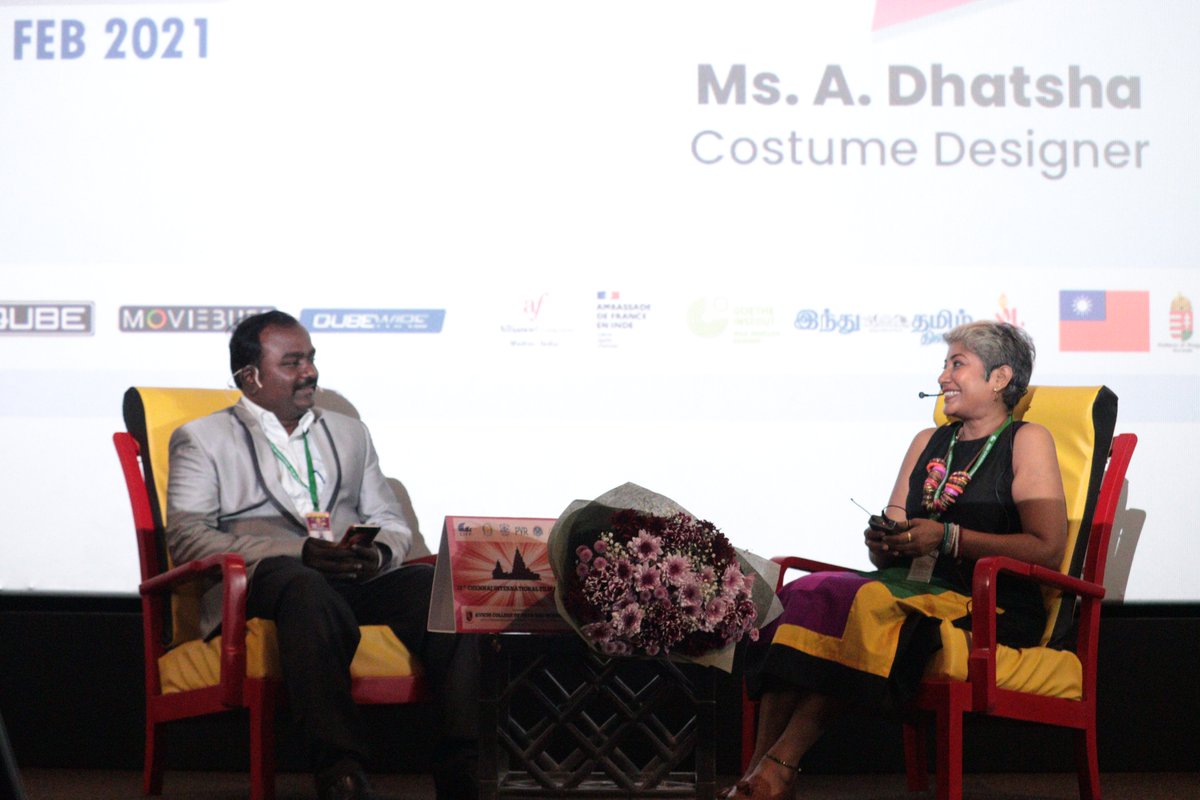 AvichiViscom's tweet photo. DAY 2 | Session 2 | #masterclasses #incoversationwith
The afternoon session of the master class had Ms. Dhatsha Pillai, costume designer,who has worked for over 100 films like #Dishyoom, #Thadam and #Viswasam
@avmks @_PVRCinemas #avichicollege @moviebuffindia @bookmyshow #Costume https://t.co/1RsHUO4vBM