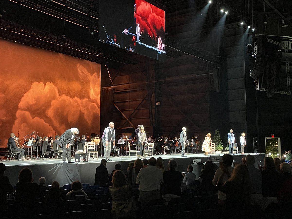 Beautifully sung and thoughtfully staged opening night of <a href="/palmbeachopera/">Palm Beach Opera</a> festival last night.  La Bohème is a favorite, and it was in great hands with a cast like <a href="/LaMoooore/">Latonia Moore</a> <a href="/MichaelFabiano/">Michael Fabiano</a> <a href="/IsabelLeonardNY/">I s a b e l</a> <a href="/RyanSpeedoGreen/">Ryan Speedo Green</a>.  Reminded me of all we’ve been missing! #opera #live