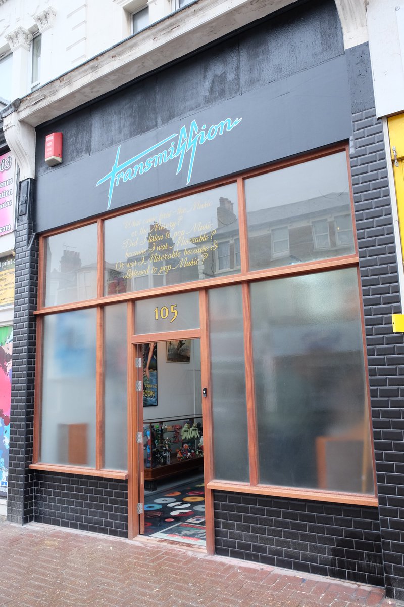 SpunOutSounds's tweet photo. Found some pics from @transmissionwax's opening day.
Loved that floor! #TransmissionRecords #recordshops #Margate https://t.co/X568SRQV0M