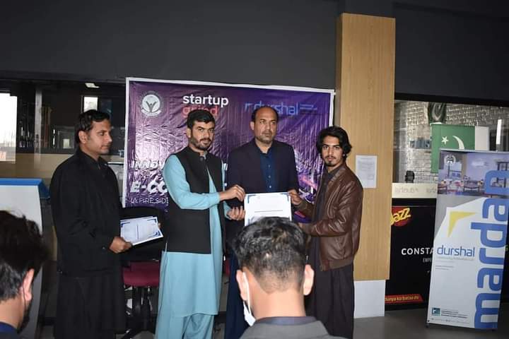 OfficeMardan's tweet photo. District Youth Office Mardan and Startup Grind organized a two day(s) fireside chat titled "Innovative Trends In E-Commerce" at Durshal Mardan. 
Additional Deputy Commissioner Naik Muhammad distributed certificates among the participants. https://t.co/mRglAVSLuJ