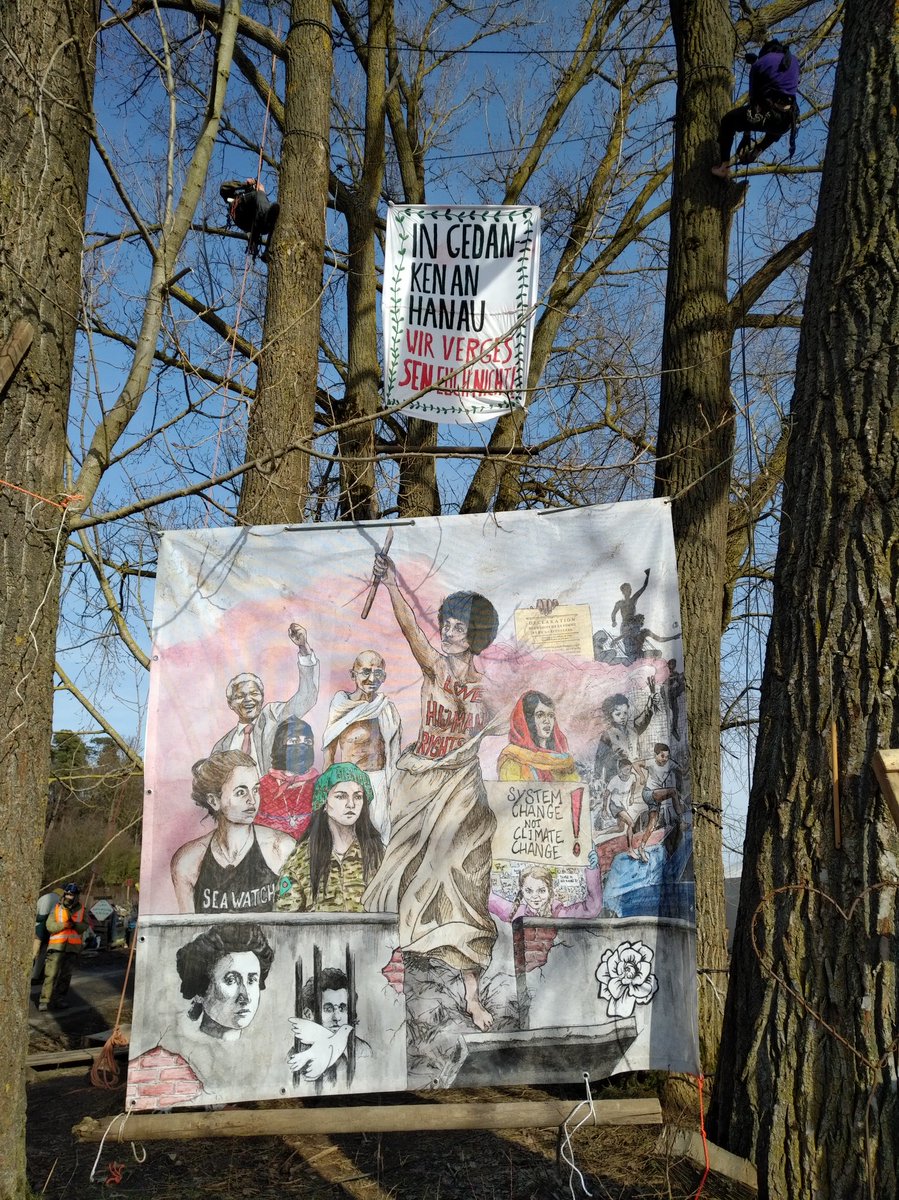 wsa_buendnis's tweet photo. Soligrüße aus dem #dannilebt - im Gedenken an die Opfer des rassistischen und rechten Terroranschlags von #Hanau! 

#HanauIstÜberall https://t.co/uREhAEZqG7