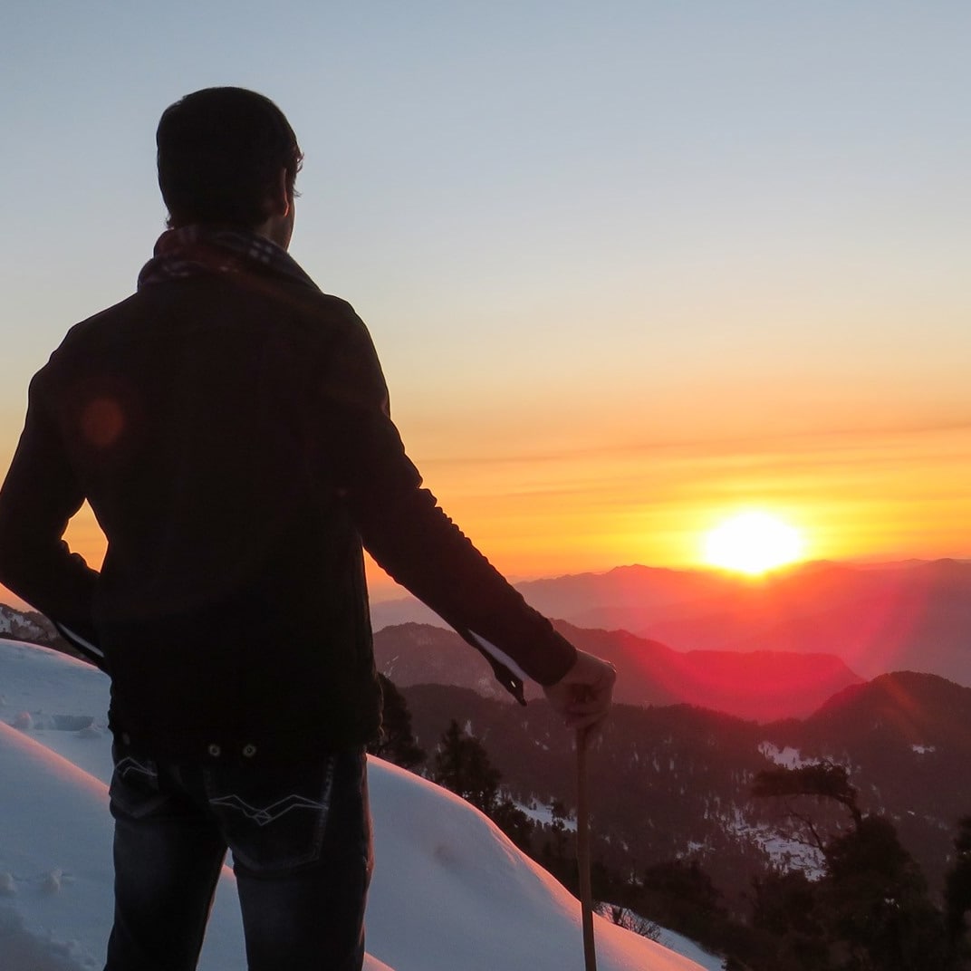 M2Adventure's tweet photo. “Sunsets are like God’s paintings in the sky.”
Join us for Chopta- Chandrashila Trek🏔
Delhi-Delhi- Rs.6399 pp only
DM us more details- Contact - 9818339781 (whatsapp)
#mountains #tungnathtrek #traveldiaries #sunset #IncredibleIndia #sunsetphotography #indianmountais https://t.co/5lu3790rTV