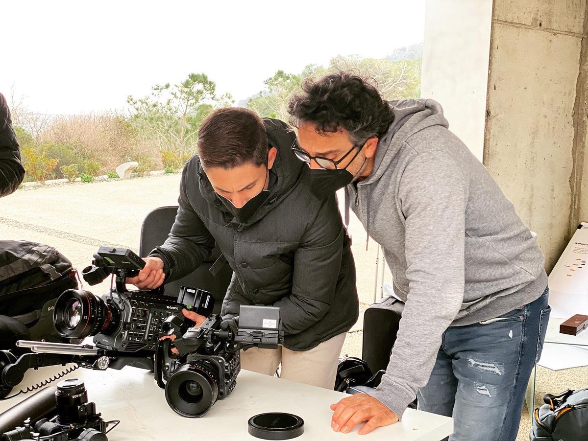 visual13's tweet photo. Dissabte de rodatge a elBulli 1846
#visual13 #vicençasensio #elbulli #elbulli1846 #ferranadria #rodaje #filmmaking #filmmakers https://t.co/95Fx3kmpCT