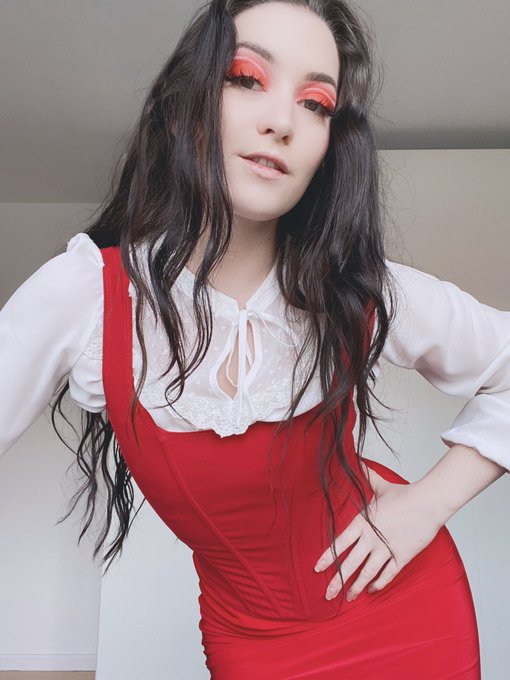 TW Pornstars Domino Faye Top 1.2 . Pictures and videos from Twitter