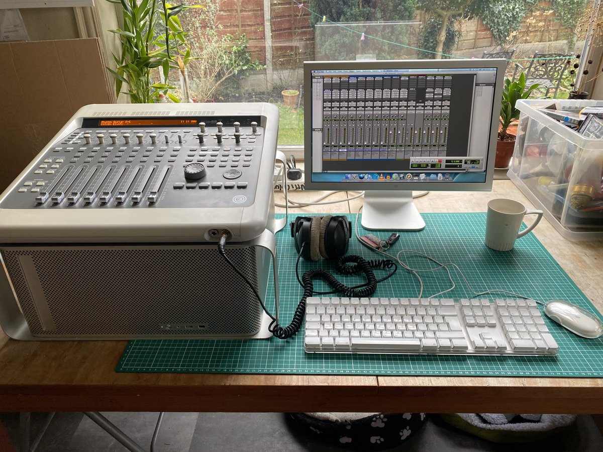 OttoBoltzmann's tweet photo. My recent lockdown mission was to discover if you can build a working Protools rig from obsolete parts. I found an old G5, Cinema Display and Digidesign 003. Downloaded a copy of Protools LE 8 and everything seems to work fine. Runs very hot though. 🔥 #musicproduction https://t.co/ja7uyveeUL