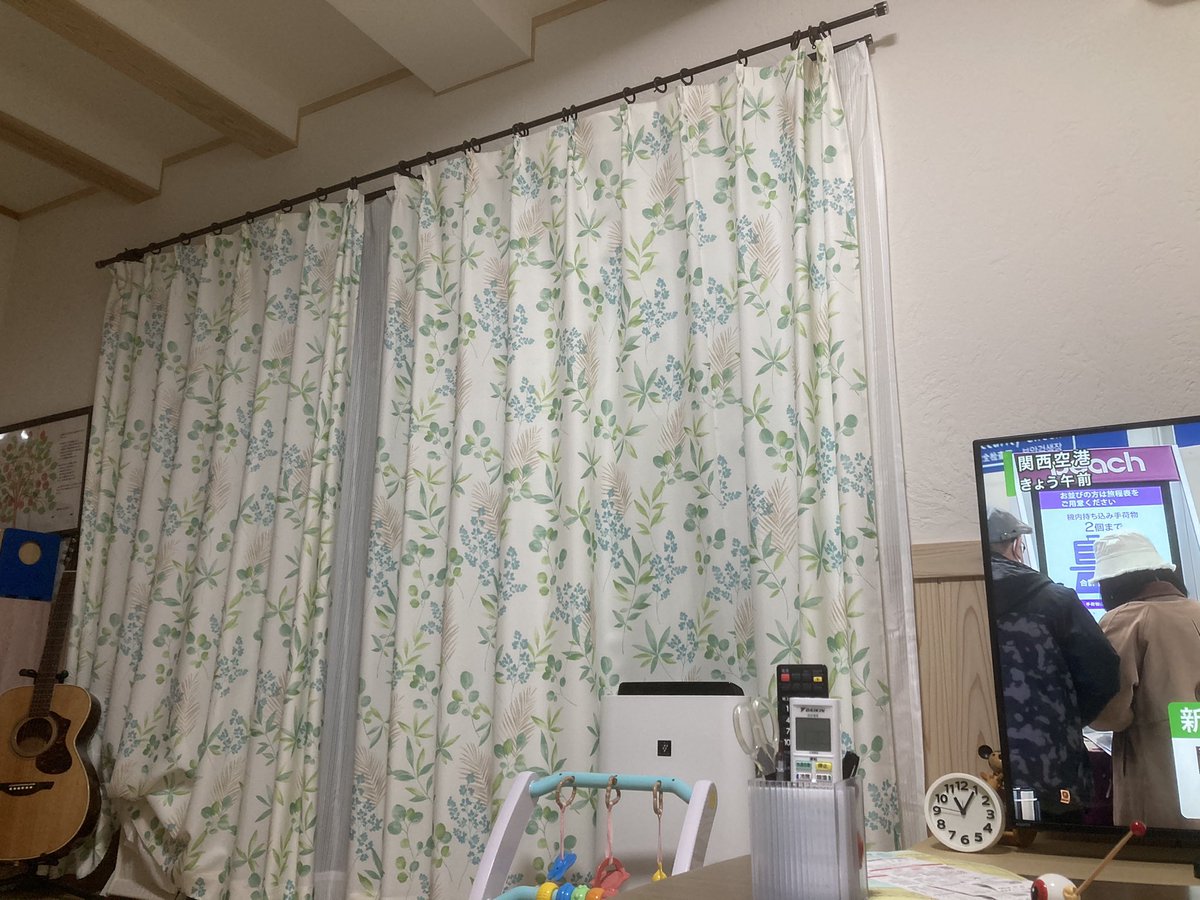 itpkrock's tweet photo. @eflusy リビングの窓はでかいほうがおすすめ！
日が入って明るい！ただカーテン探すのが大変！
後風呂の室内乾燥機能！ https://t.co/KNL2zRCwwJ