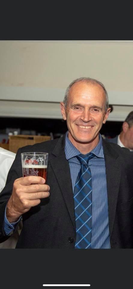 It is with great sadness we announce the sudden passing of our reserve team manager, Jimmy Crook yesterday. A legend of Charlton United. I am sure you will all join us in sending our best wishes to the family at this awful time. Your memory will live on Jim. A True Blue💙