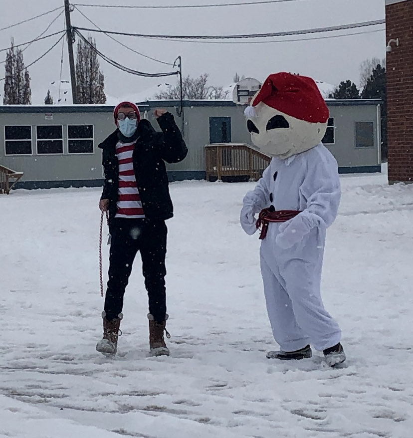 MsE_Martinez's tweet photo. Ss ⁦@MackenzieGlenPS⁩ wrapped up a fun-filled week of winter activities with Carnival Day! Big shout out to the amazing staff ⁦@MackenzieGlenPS⁩  for making this a memorable experience for students! ❄️❄️❄️ https://t.co/qxjXVZwmCS