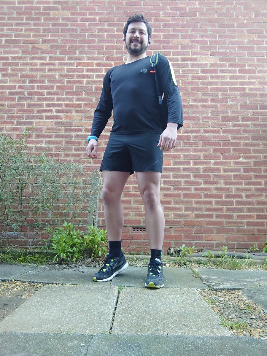 PowerKnapp_UK's tweet photo. A damp, mild day for a circuit session - not total mud bath in the park at least! 😅🏋️‍♂️ Head wasn't in the game at all, but got myself out and boy do I feel good for it! 💪🏆 Hope you all are trying to keep active where possible too!🤞
.
#nowforsomestretches https://t.co/K59XiAIIhG