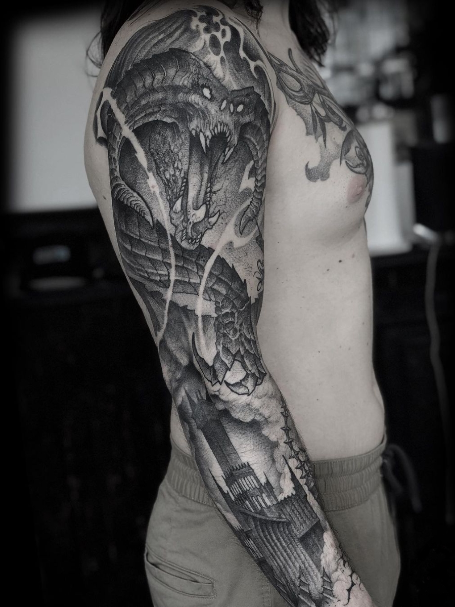 Tattoo artist Sarah Miller  iNKPPL  Lord of the rings tattoo Hobbit  tattoo Lotr tattoo