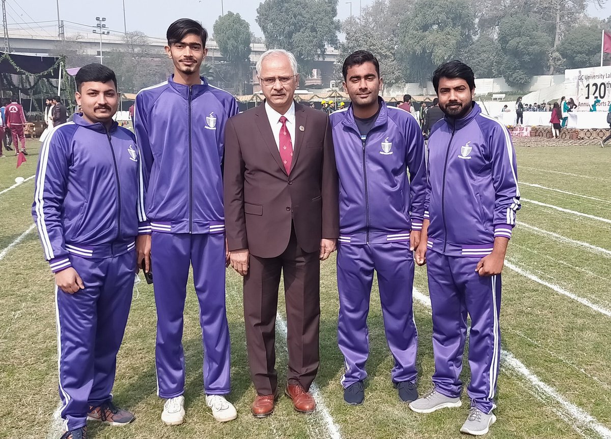 It was a great honour to meet with you sir..I have never seen more down to earth person than you. You are a real life hero. Thanks  Sir <a href="/zaidia/">Prof Dr Asghar Zaidi</a> for such an amazing Sports Gala .
#CASP
#ProudtobeaRavian
@gcuniversitylh