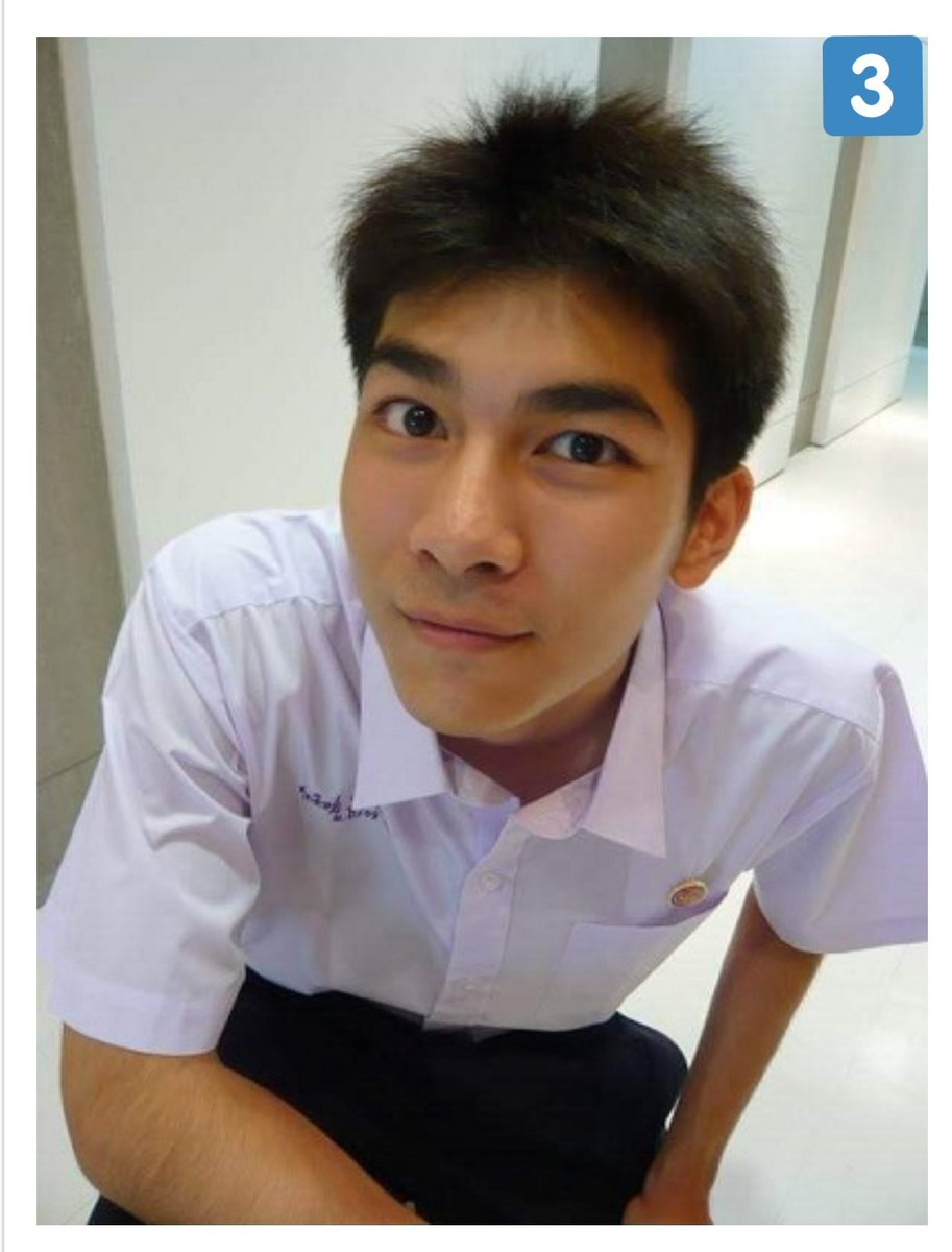 Inn_nn16's tweet photo. Happy birthday 🎉🥳

Growing up with quality.👏😚
@MSuppasit
                             Mew
    __ Suppasit Jongcheveevat __

#MSSBirthdayBoy
#MewSuppasit https://t.co/lPxaPOyklO