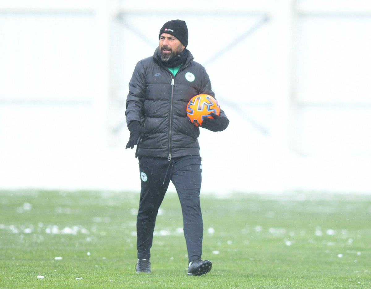 ilhanpalut's tweet photo. Ben bitti demeden bitmez beyler😉 +3 #AnadoluKartalı #Konyaspor https://t.co/BKCw5Uf8vg