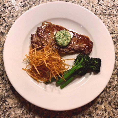 It’s been another busy week for Chef Daniel as he continues to work with what Spring has to offer!

With the hope that lockdown will come to an end and we can present ripe spring flavours in our new menu!
.
.
.
.
#gastropub #springmenu #springhassprung #goodfood #foodie #foodlove