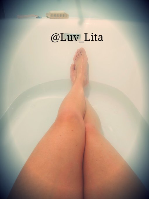 Hope everyone is staying warm this weekend 🌞 https://t.co/Zg7fjPA2BC<a href="/tag/bang77"class="tags"><span>#bang77</span></a>