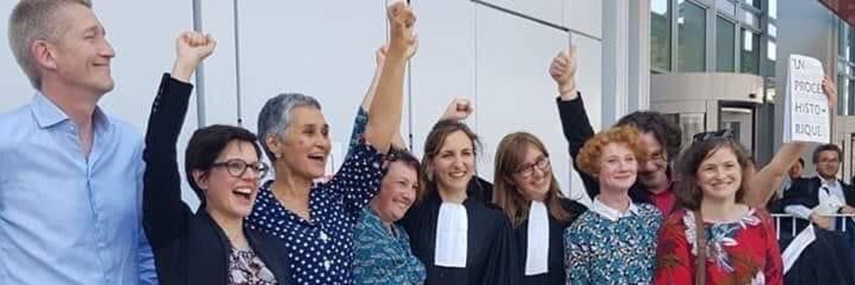 annielahmer's tweet photo. Il nous a accompagnées et a été le magnifique avocat de ⁦@sandrousseau⁩ Sa gentillesse et son esprit brillant ont été d’un remarquable réconfort Que sa belle âme repose en paix ! ⁦@MaitreMo⁩ ! https://t.co/OnaQweMMxn