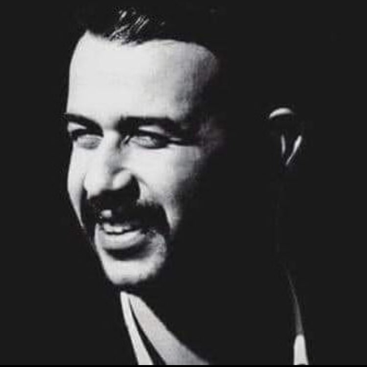 Al Bayrak’tan, Gök Bayrağa... Ruhi Kılıçkıran’dan, Fırat Yılmaz Çakıroğlu’ na tüm şehitlerimizi rahmetle anıyorum...  #FıratYılmazCakıroğlu <a href="/OlcayKilavuz/">Olcay Kılavuz 🇹🇷</a> <a href="/MHP_Bilgi/">MHP</a> @mhpesinkara