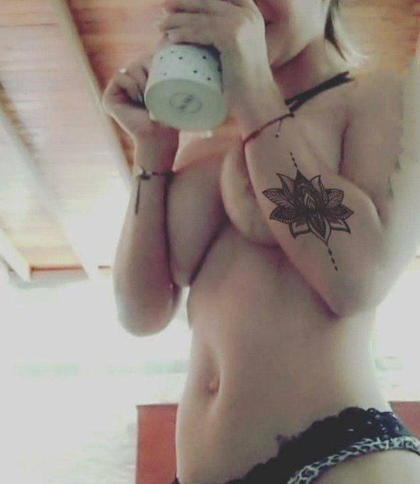 Collaboration with Dani_Stand!!! 2 Follow Onlyfans @magichand1 https://t.co/goCEPG3qvJ https://t.co/