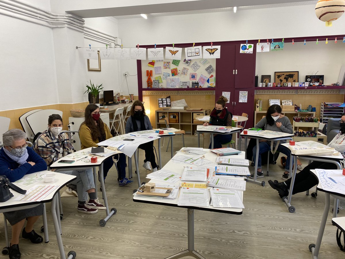 Escola Octavio Paz tweet media