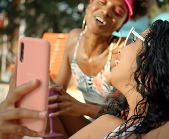 MTN had good 2020 half year results, growing YoY profits to $810m despite the Covid-19 pandemic. But within SA, their revenues dropped, as did Vodacom, and Cell C, who recorded a $461m loss.

Click to see SA's big 4 telecoms performances in 2020 H1

alcbanking.com/Home/Articles?…