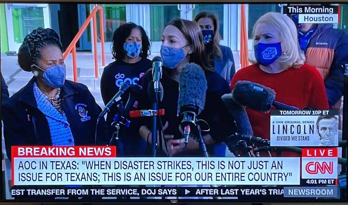 mongoose115's tweet photo. #WhereIsGregAbbott #WhereIsTedCruz
#WhereIsJohnCornyn
AOC Alexandria Ocasio-Cortez Has Raised $3.7M Dollars At This Time In Texas Disaster Relief
.
When Disaster Strikes
This Is Not Just An Issue For Texans
This Is An Issue For Our Entire Country
Rep. Alexandria Ocasio-Cortez ~ https://t.co/ixNlZ1wlVm