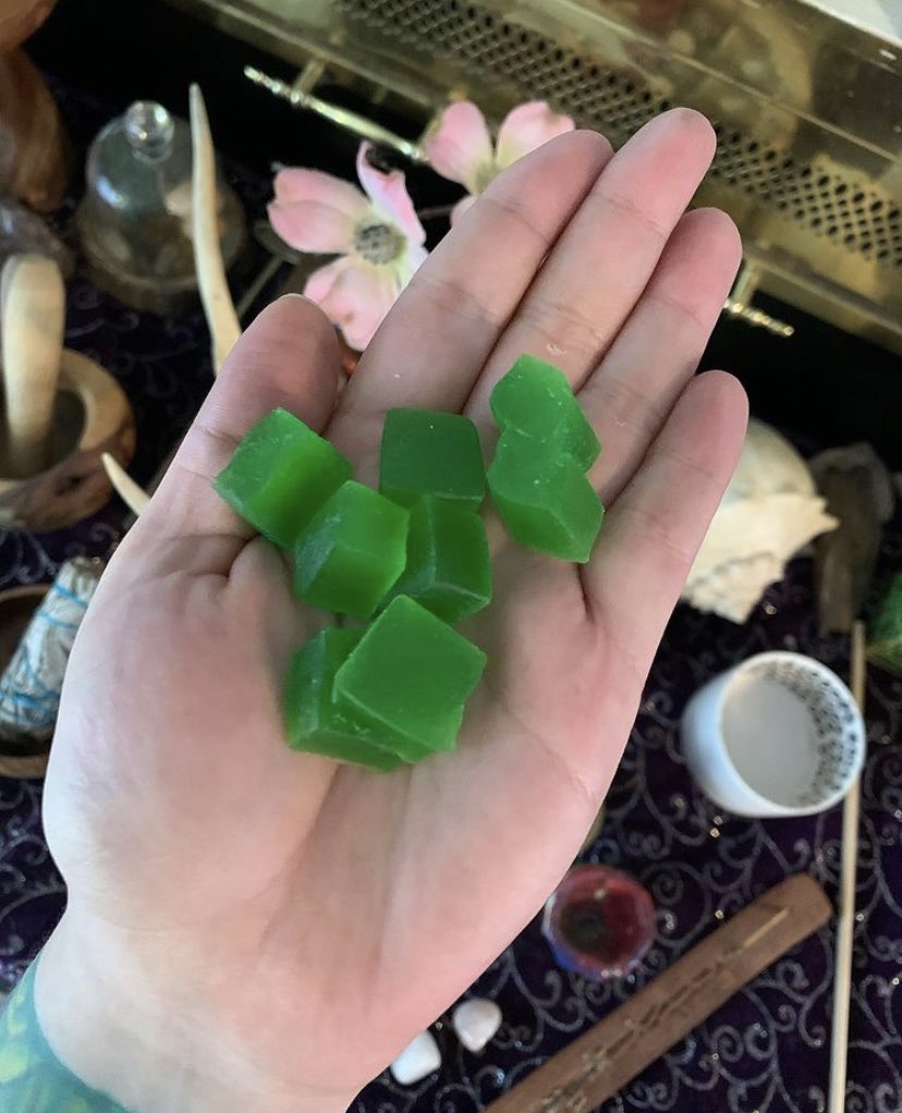 GushaMagic's tweet image. Green Apple gummies. See other flavors on the website. #magicgusha #gushagummies #CannabisCommunity #edibles #CannabisEdibles #cannabisindustry #cannabisculture #StonerFam #marinuana #medicalmarijuana #cannabis #legalization #recreationalmarijuana #smoking #legalmarijuana #thc