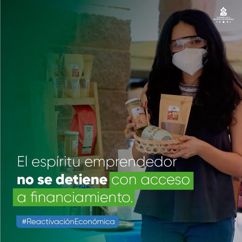 saghonduras's tweet photo. Este es el momento de salir adelante y de apoyar el comercio de país con artesanías, gastronomías, agricultura, turismo y aquí estamos hablando de hacer justicia social.
#ReactivaciónEconómica
@JuanOrlandoH https://t.co/XlSMMu0O70