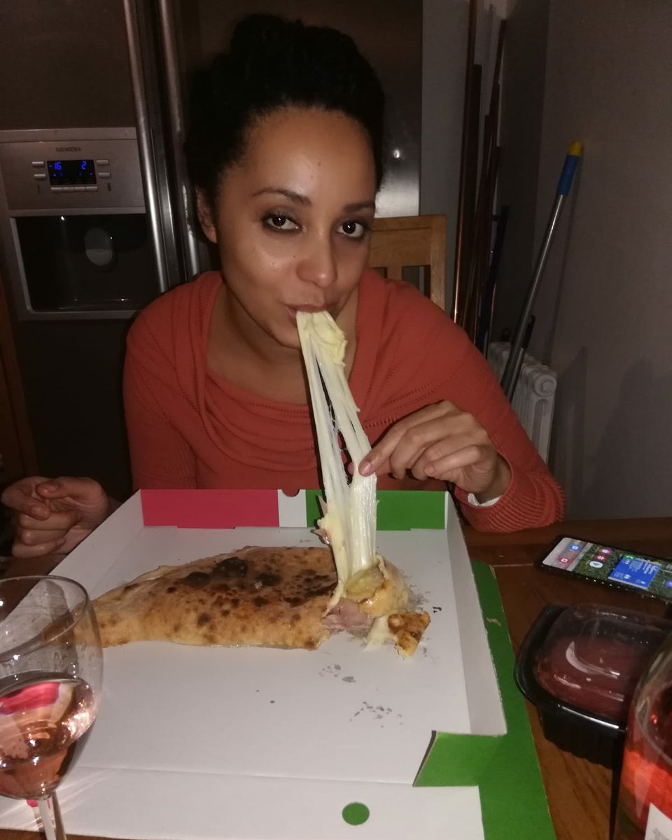 SusannaFataki82's tweet photo. DEAR MEN OF MINE,
especially the ones who DM all the time try to date me: would you still like me very much if I would be eating mozzarella like this in a restaurant? 😅😅😅😅😅😅😅
#calzone #mozzarella #questionformen #wondering #eatingwithpassion #eating
#eatingcalzone https://t.co/4niucZHZP8